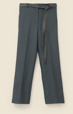 Belted trousers in fluid wool-silk