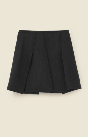 Split-pleat skirt in wool gabardine